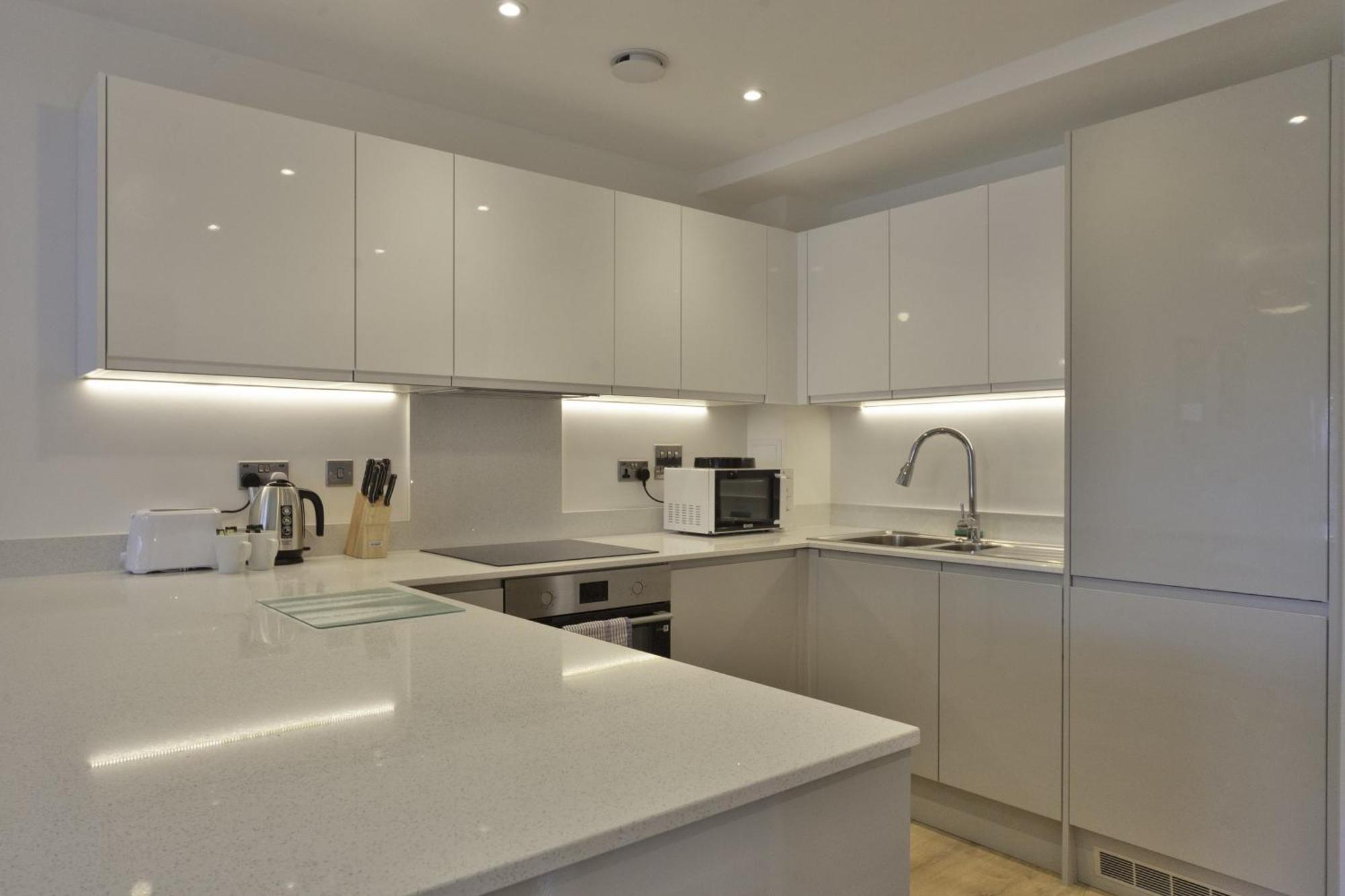 Lovely 2 Bedroom Apartment In Central Ashford Ashford  Zewnętrze zdjęcie